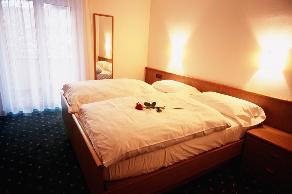 Residence Frea Selva di Val Gardena Bilik gambar