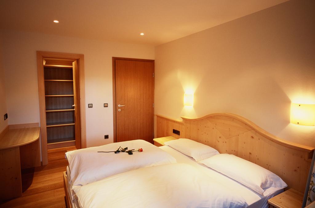 Residence Frea Selva di Val Gardena Bilik gambar